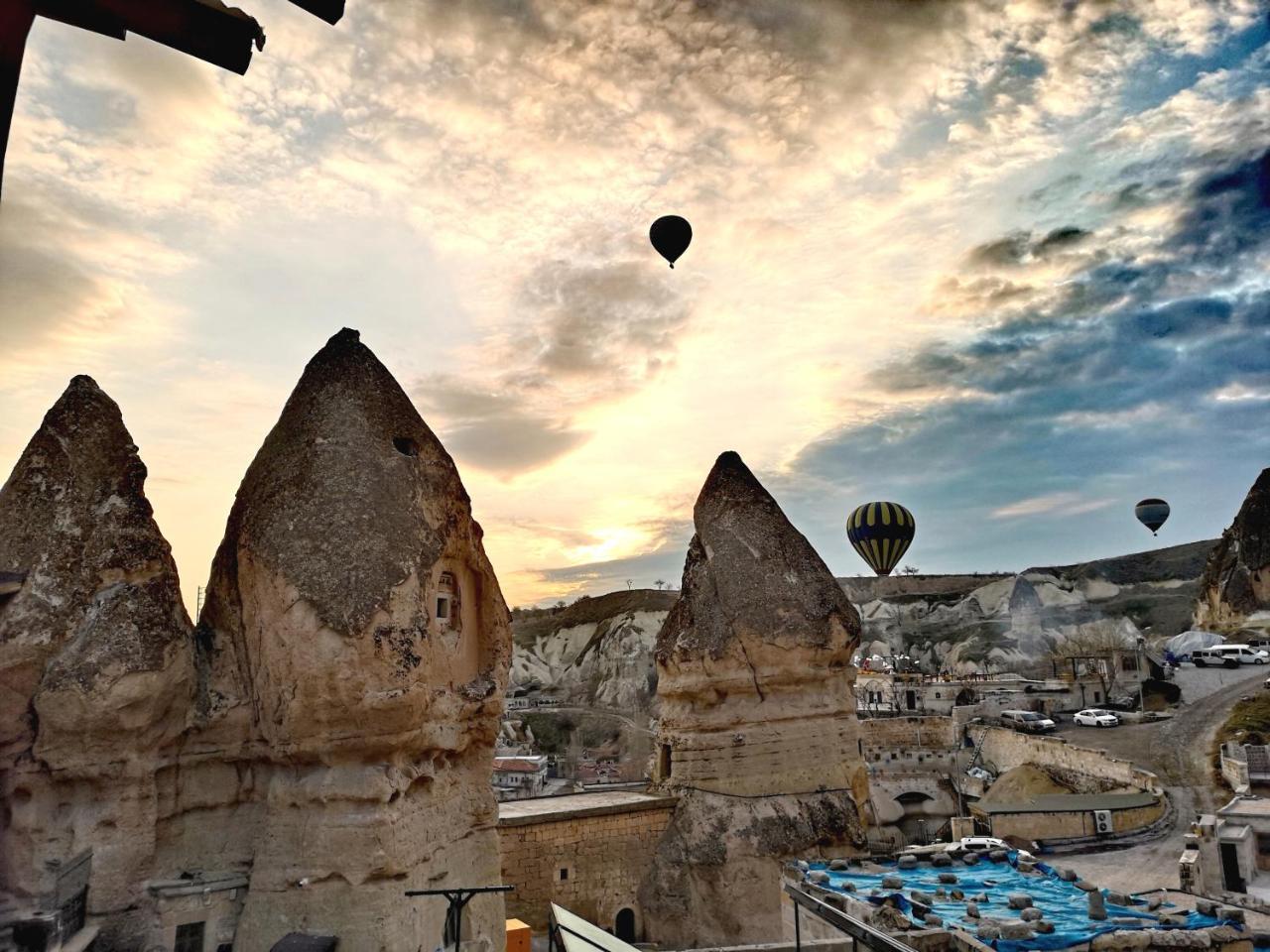 Mosaic Cave Hotel Goreme Bagian luar foto